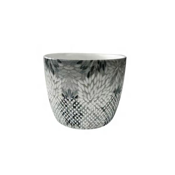 plastic planter, flower pot