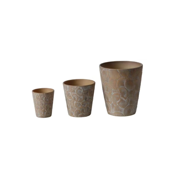 plastic planter, flower pot