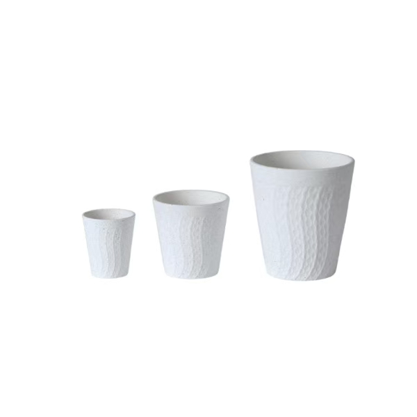 plastic planter, flower pot