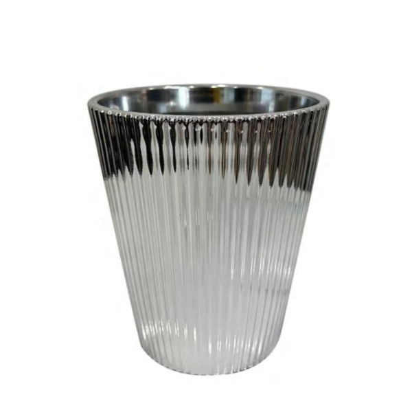 plastic planter, flower pot