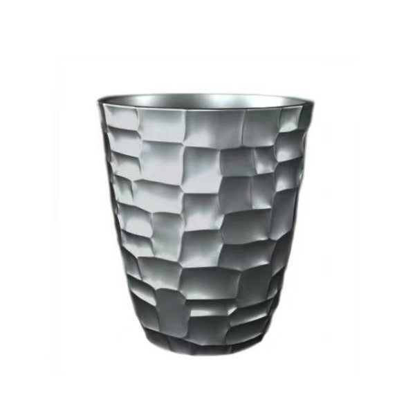 plastic planter, flower pot