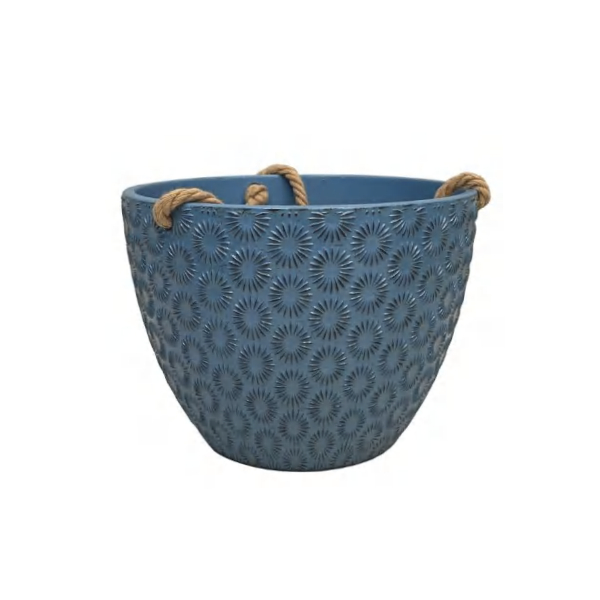 plastic planter, flower pot